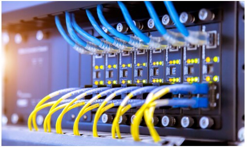 Micro Commercial Components (MCC) ESDLC3304P9 ESD Protection Diode